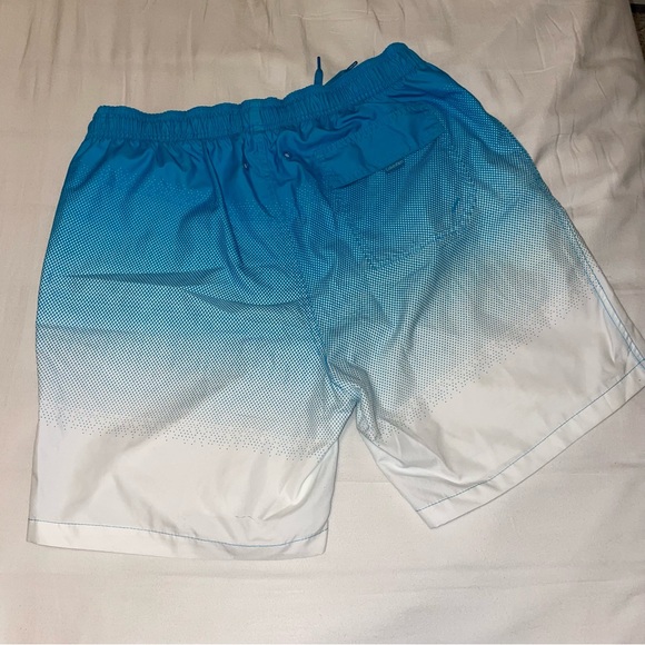 NWT Calvin Klein Men’s Bathing Suit Size Large - Picture 5 of 10